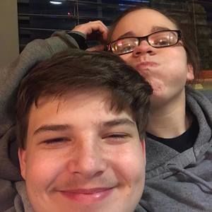 Meet your Posher, Summer